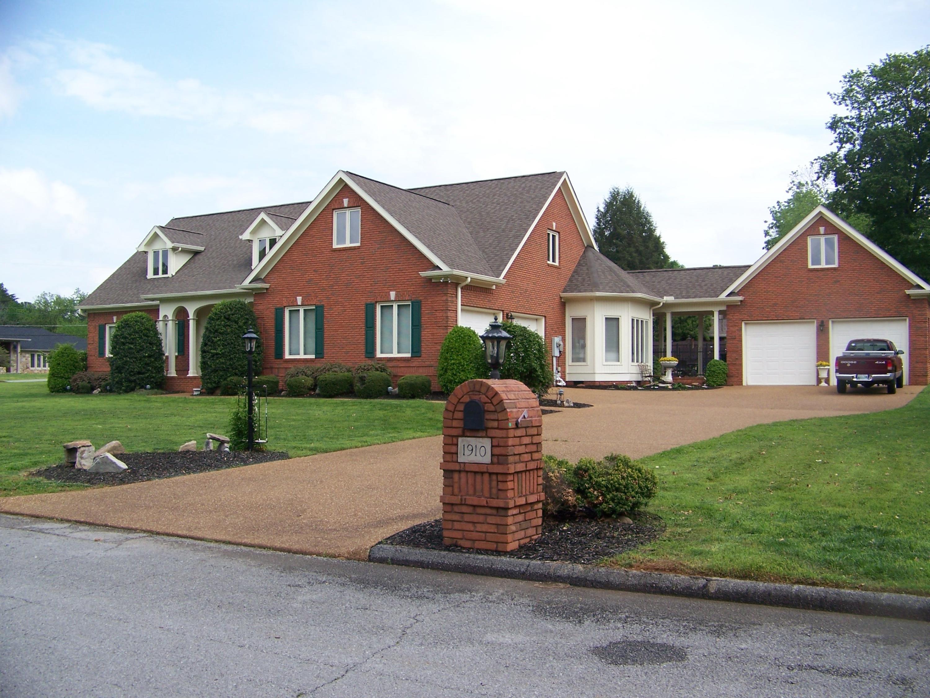 1910 Payne Road Chattanooga, TN 37421 - Photo 1 of 54 paynefront