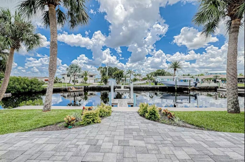 8116 Brighton Drive Port Richey, FL 34668 - Photo 3 of 29