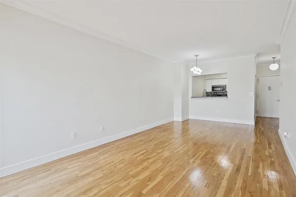 $3,200 | 205 10th Street, Unit 9R, Jersey City, NJ 07302
