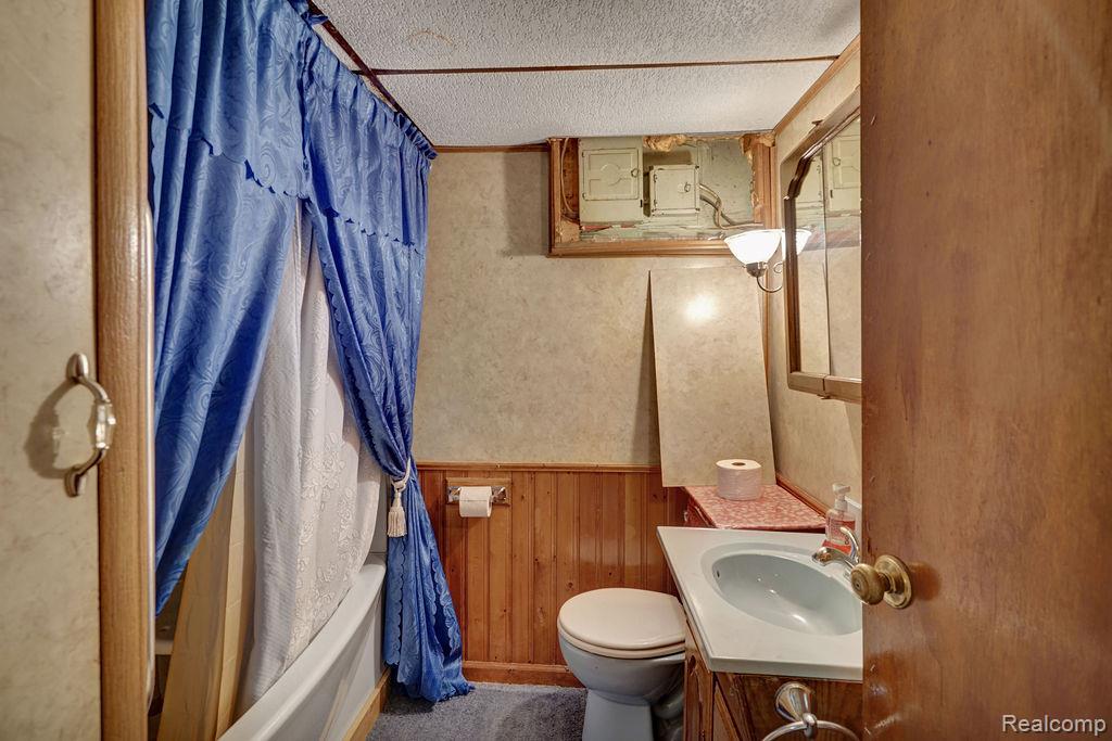 261 Fitz Road Goodells, MI 48027 - Photo 21 of 41 Gallery Image 21