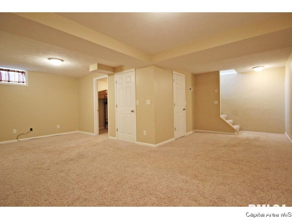 3825 Viking Boulevard Springfield, IL 62712 - Photo 17 of 22