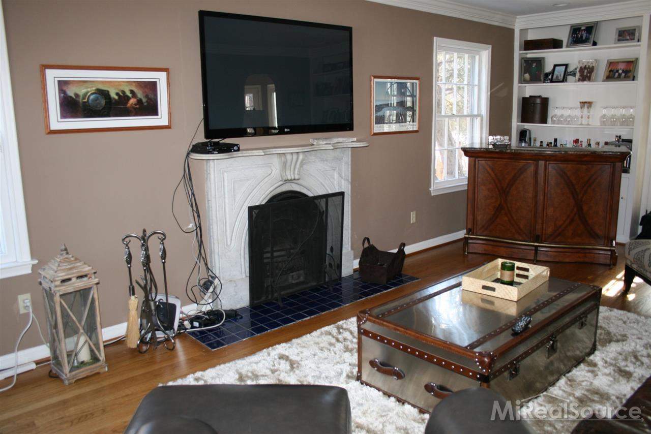 1161 Whittier Road Grosse Pointe Park, MI 48230 - Photo 7 of 15