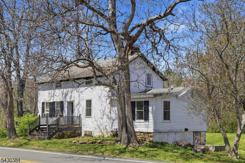 138 Bartley Road Long Valley, NJ 07853 - Photo 2 of 31