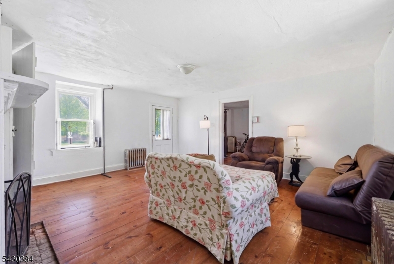 138 Bartley Road Long Valley, NJ 07853 - Photo 8 of 31