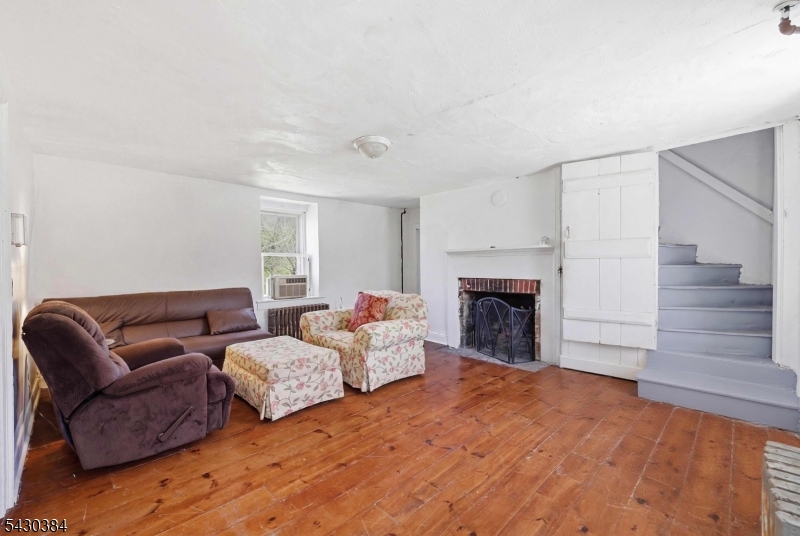 138 Bartley Road Long Valley, NJ 07853 - Photo 9 of 31