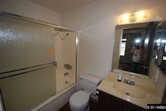 11015 Kernite Court Reno, NV 89506 - Photo 6 of 13 Photo 6