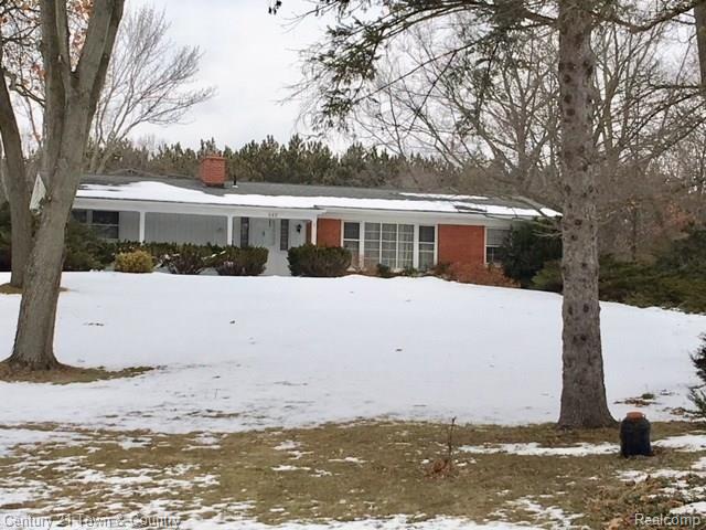 940 Brantford Road Rochester, MI 48306 - Photo 3 of 68
