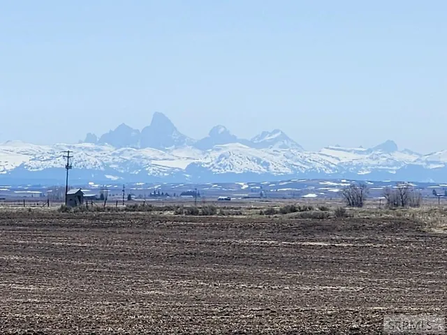 $214,500 | 1 East 1300 Street, Ashton, ID 83420