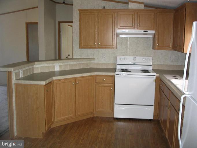 2700 Prices Distillery Road, Unit DOUBLE Clarksburg, MD 20871 - Photo 2 of 4 Kitchen