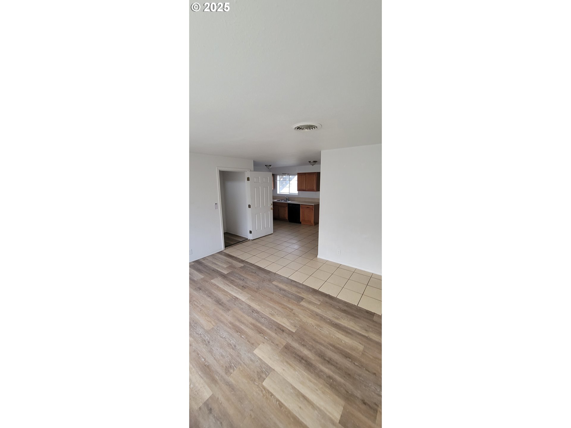 704 Wilson Lane Boardman, OR 97818 - Photo 2 of 4 a bathroom with a sink and a toilet