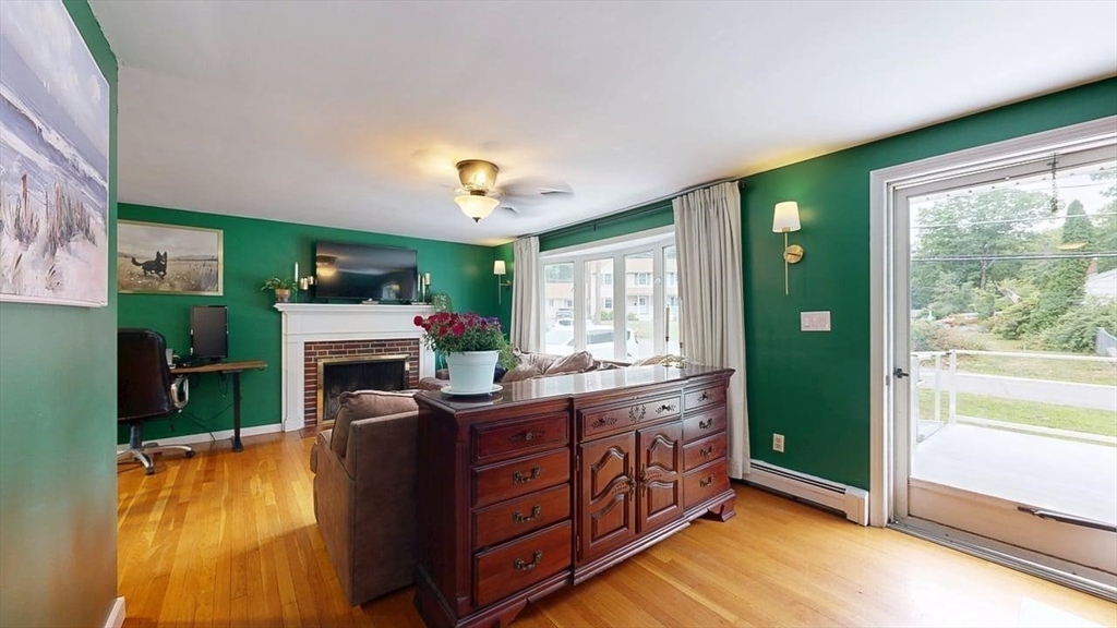 50 Rolling Ridge Road Holden, MA 01520 - Photo 5 of 42
