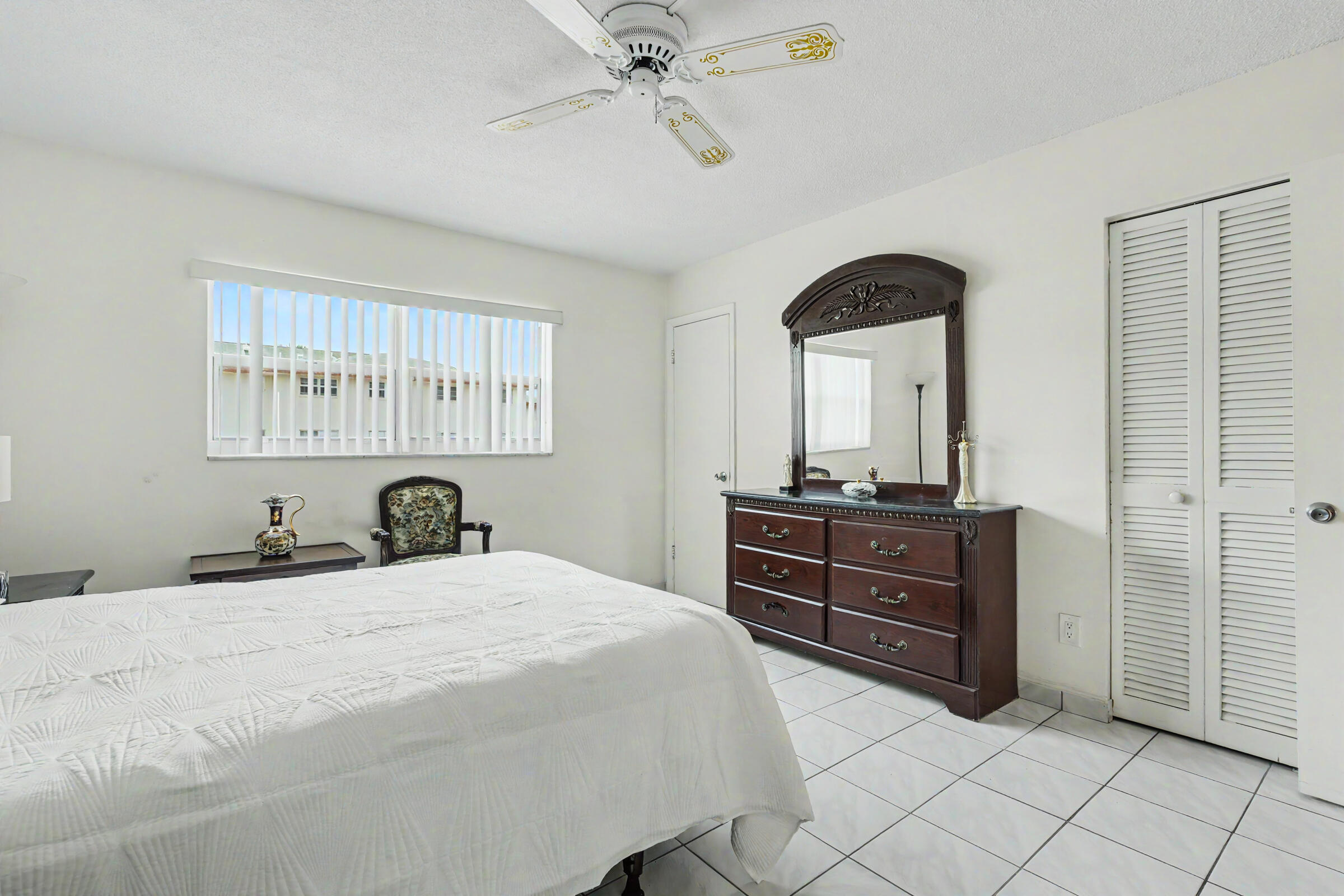 5300 Washington Street, Unit E208 Hollywood, FL 33021 - Photo 24 of 52 5300-25