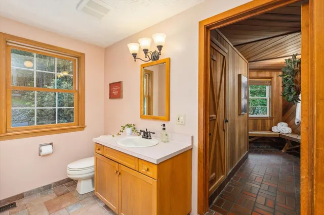 $849,000 | 359 Poor Farm Road, New Ipswich, NH 03071