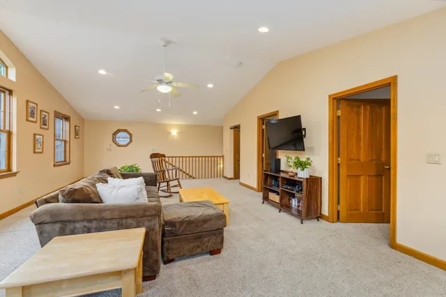 $849,000 | 359 Poor Farm Road, New Ipswich, NH 03071