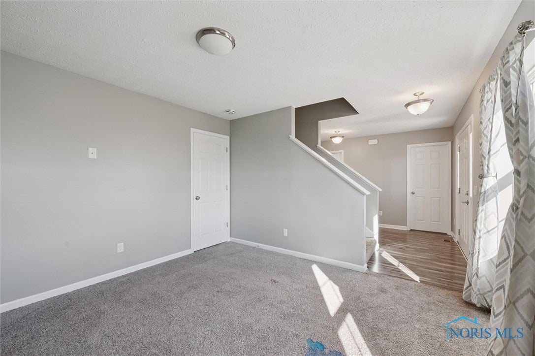 4396 Dowling Road Perrysburg, OH 43551 - Photo 8 of 49 Gallery Image 8