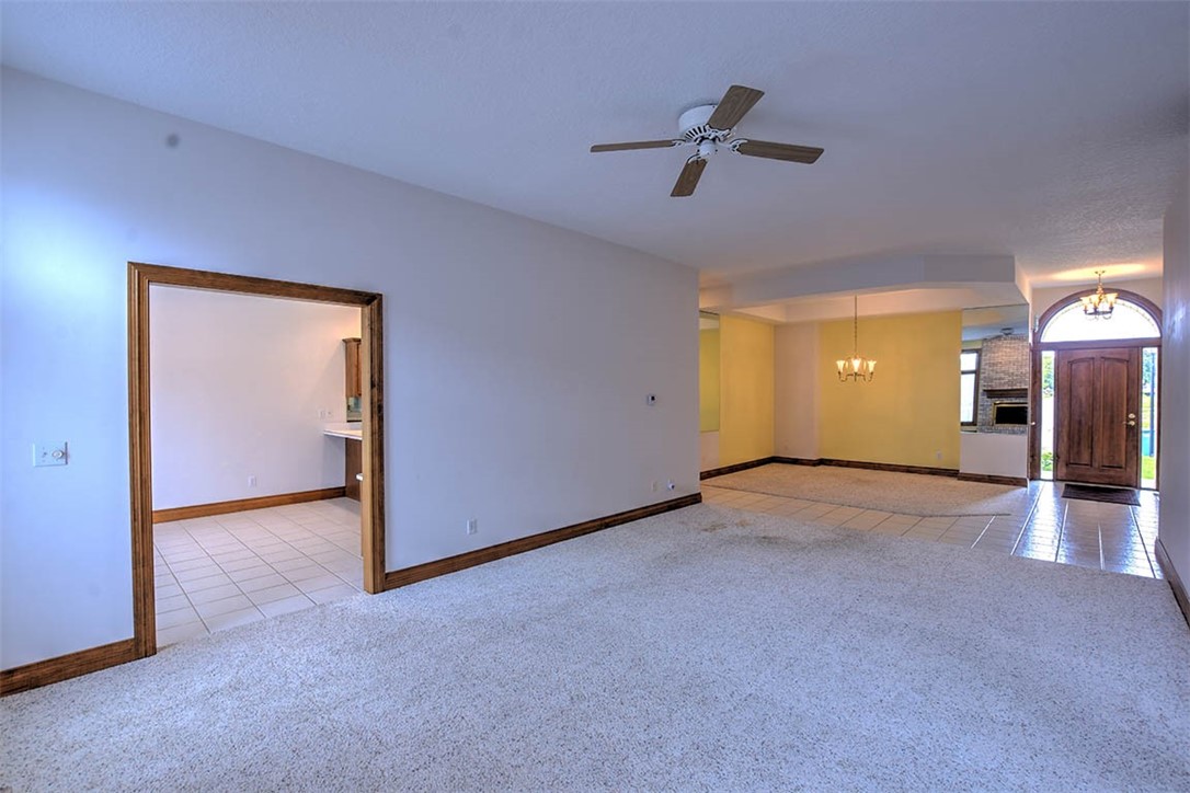 4605 Wisteria Court Decatur, IL 62526 - Photo 10 of 32 Gallery Image 10