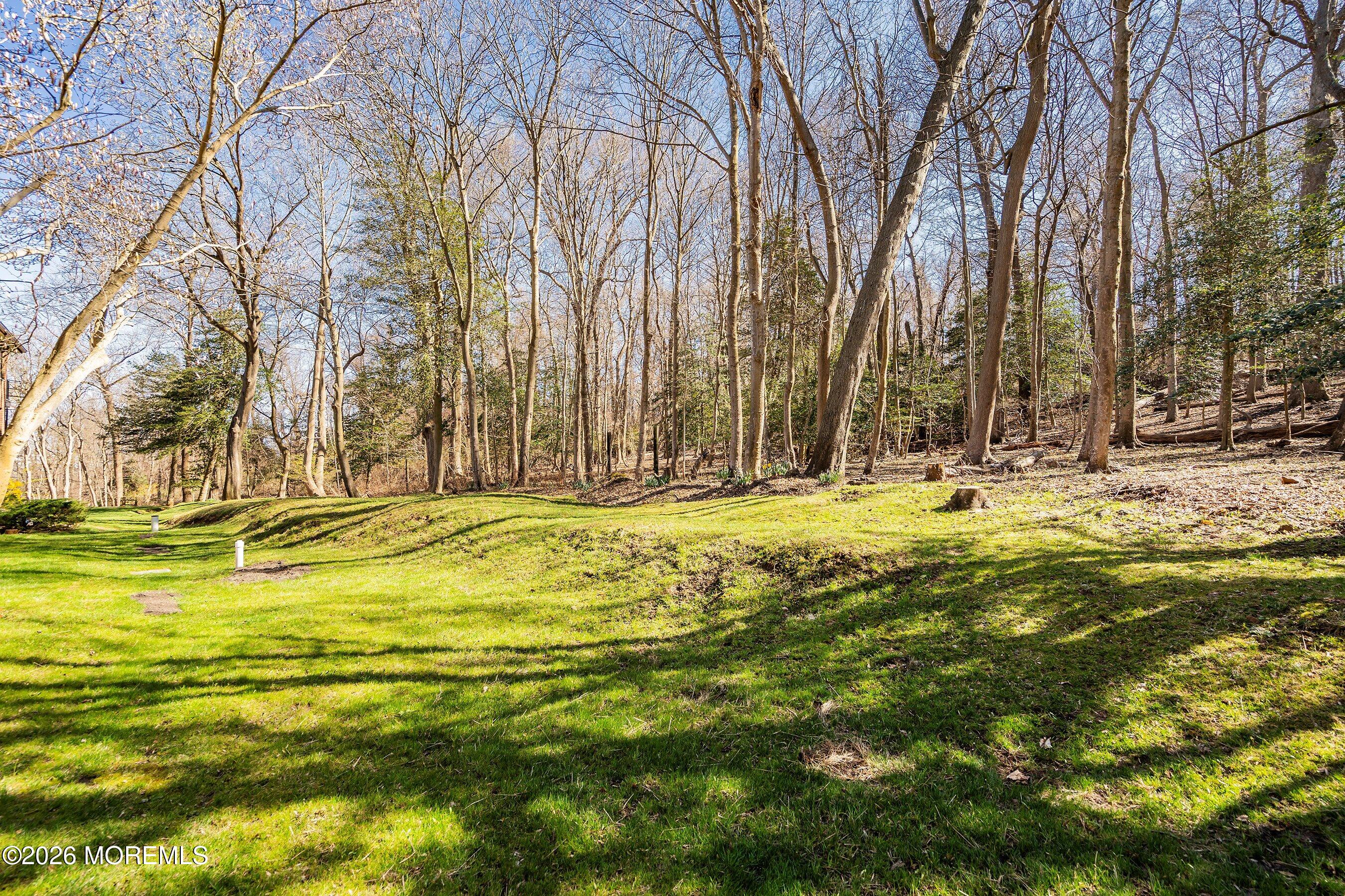 200 Portland Road, Unit E20 Highlands, NJ 07732 - Photo 15 of 22 14-Rear Yard 1