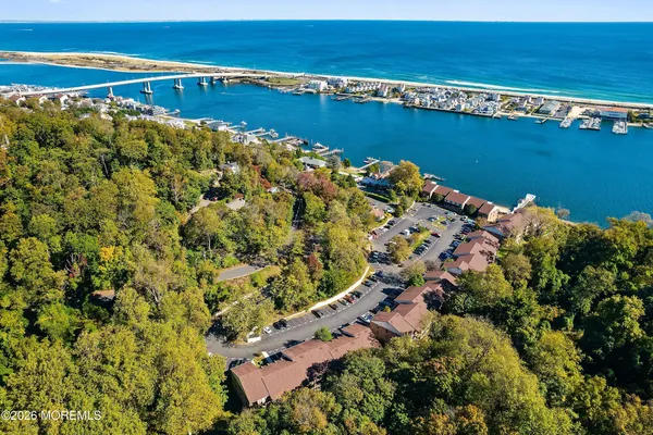 $349,900 | 200 Portland Road, Unit E20, Highlands, NJ 07732