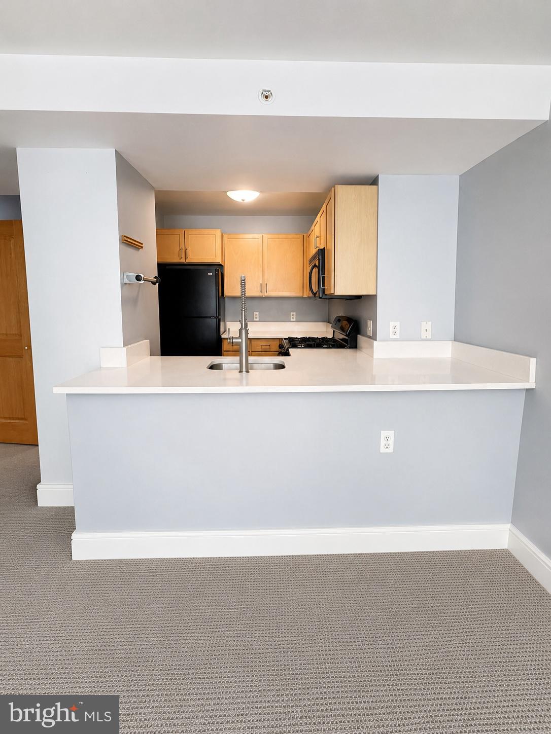 800 4th Street Southwest, Unit S325 Washington, DC 20024 - Photo 5 of 22