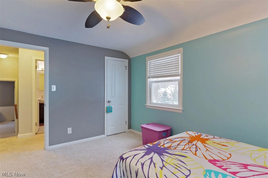 1559 Edgefield Road Lyndhurst, OH 44124 - Photo 23 of 29