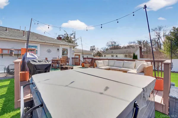 $389,000 | 24 Linda Place, Fishkill, NY 12524