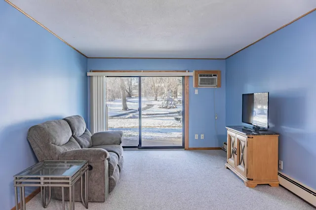 $144,900 | 110271 Village Road, Chaska, MN 55318