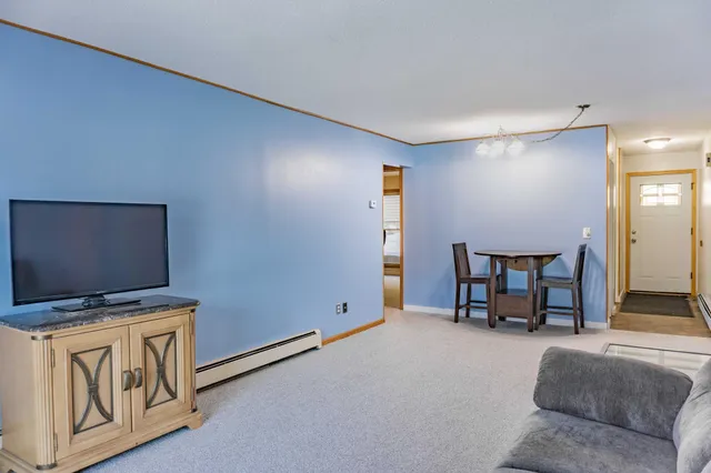 $144,900 | 110271 Village Road, Chaska, MN 55318