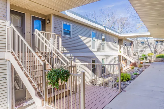 $144,900 | 110271 Village Road, Chaska, MN 55318