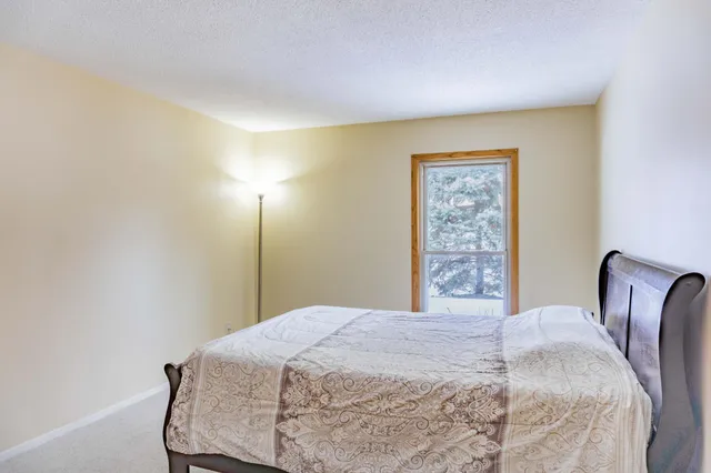 $144,900 | 110271 Village Road, Chaska, MN 55318