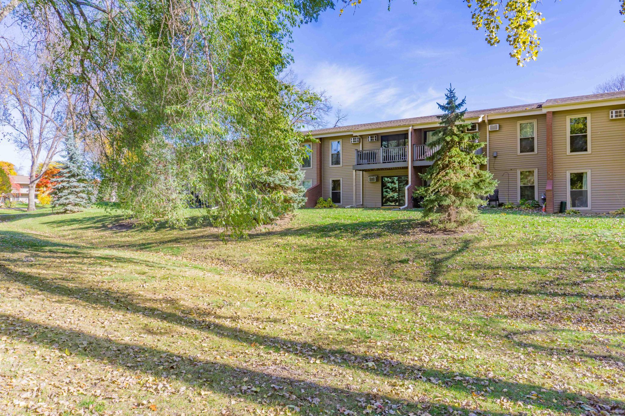 110271 Village Road Chaska, MN 55318 - Photo 34 of 46