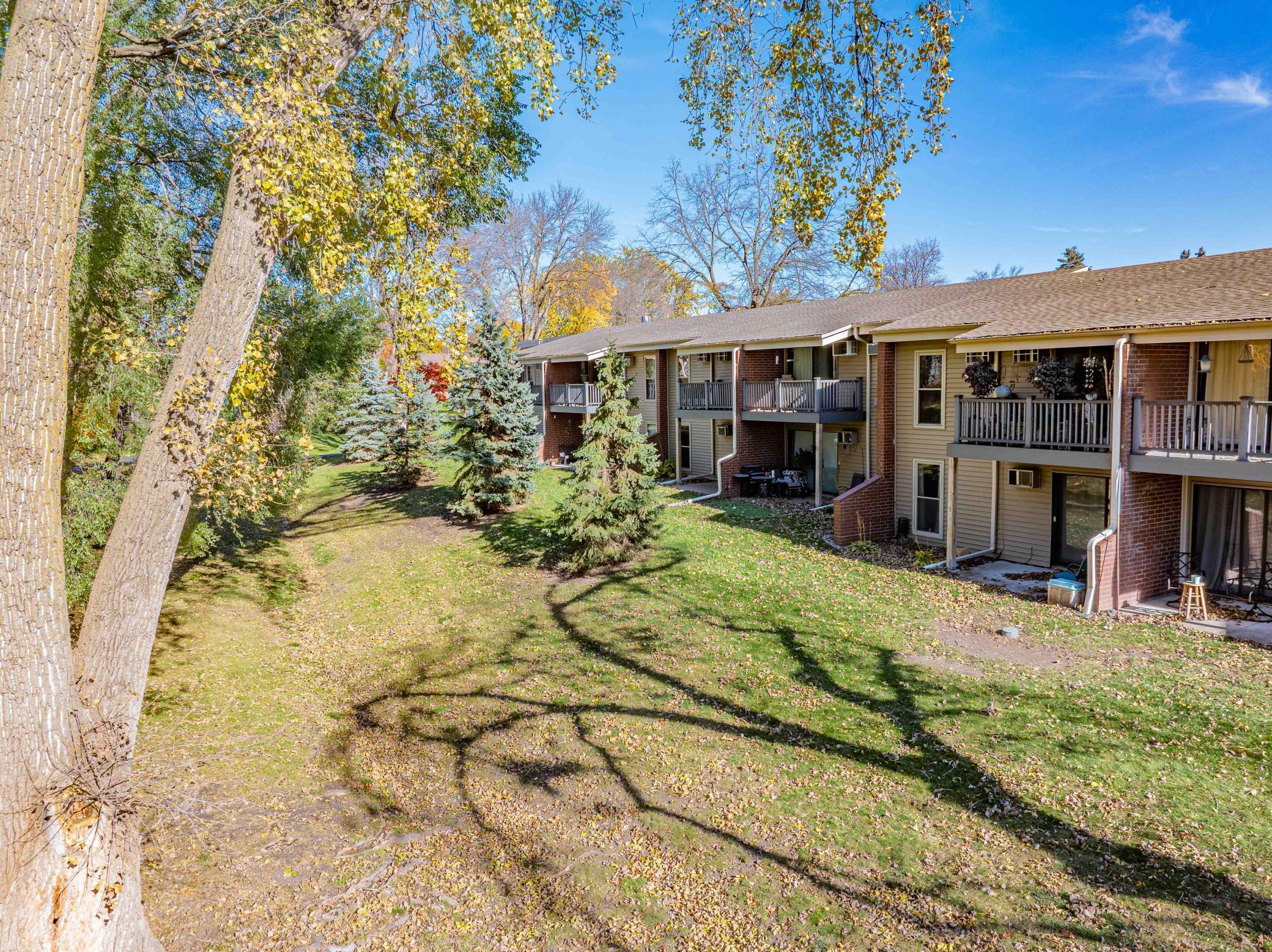 110271 Village Road Chaska, MN 55318 - Photo 41 of 46