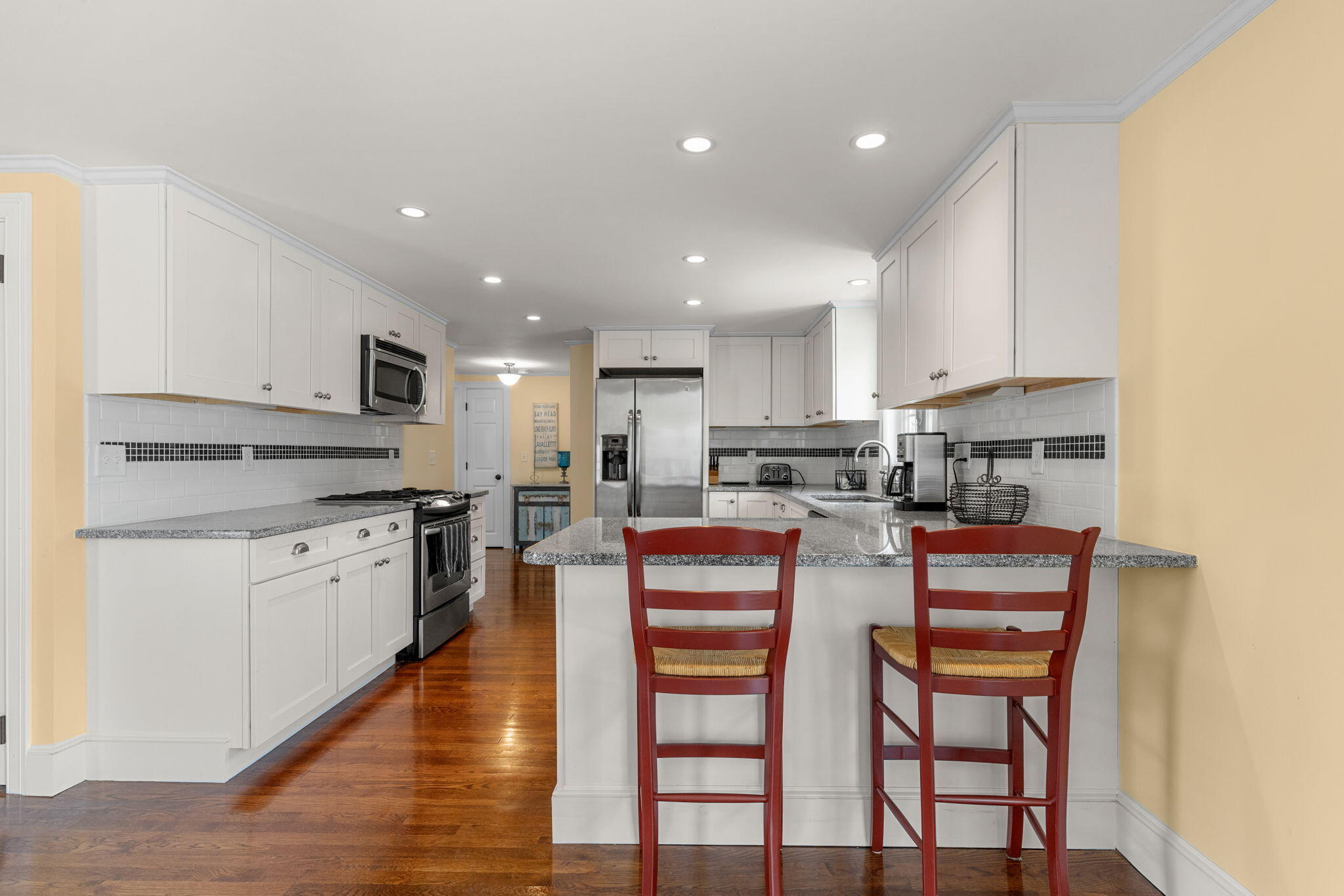 48 Bayview Circle Osterville, MA 02655 - Photo 13 of 36 23-web-or-mls-48-bayview-cir
