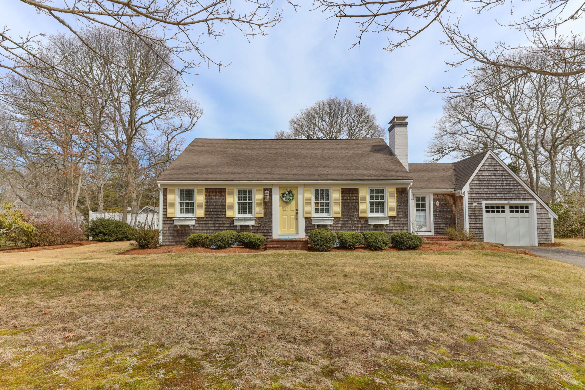 48 Bayview Circle Osterville, MA 02655 - Photo 4 of 36 1-web-or-mls-48-bayview-cir