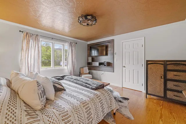 $293,900 | 227 Main Street, Unit 224, Lincoln, NH 03251