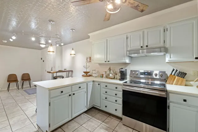 $293,900 | 227 Main Street, Unit 224, Lincoln, NH 03251