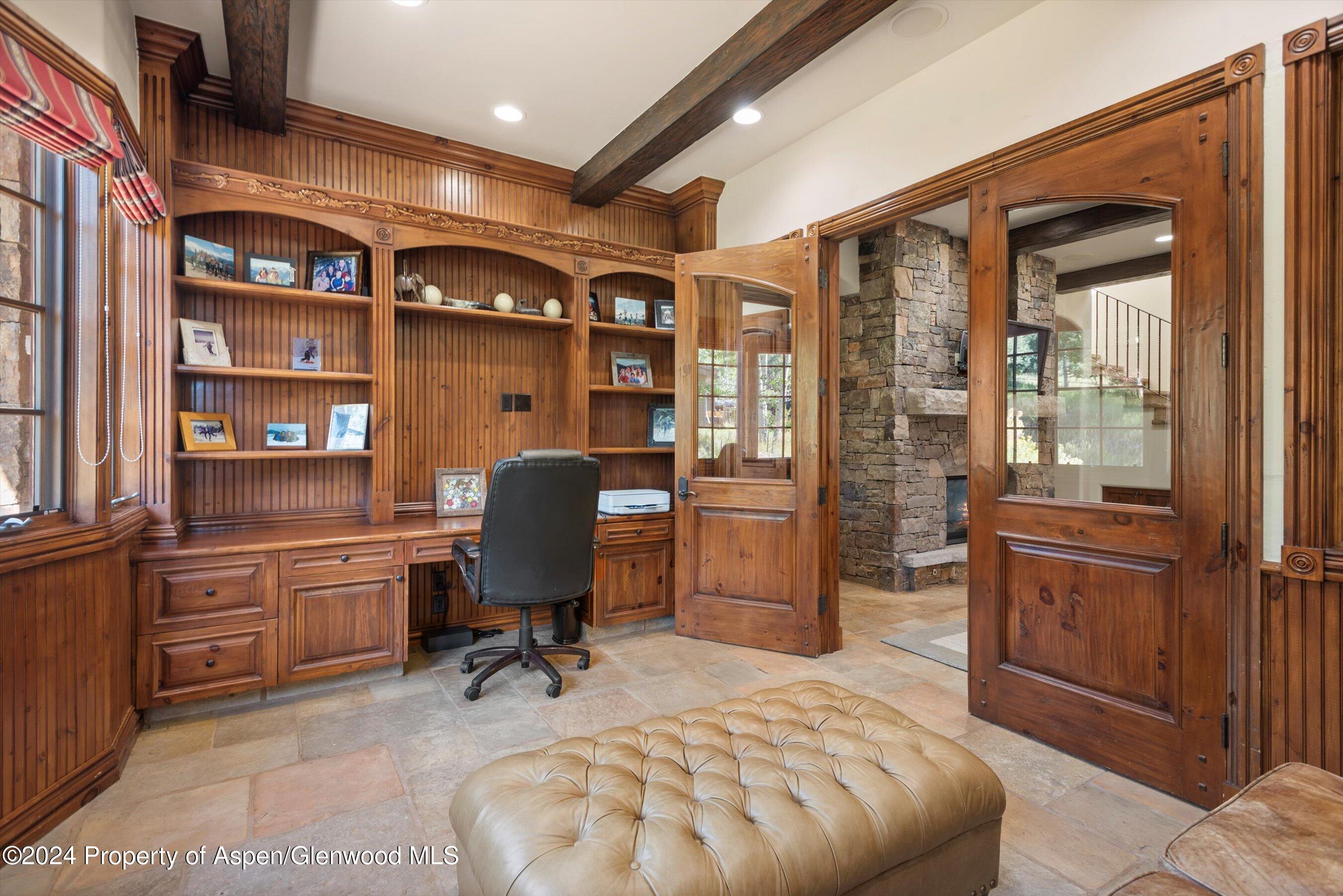 71 Meadow Road Snowmass Village, CO 81615 - Photo 19 of 48 a workspace with furniture