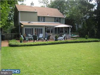 107 Paper Mill Road Oreland, PA 19075 - Photo 12 of 12 Exterior Back