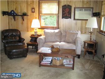 107 Paper Mill Road Oreland, PA 19075 - Photo 6 of 12 Family Room