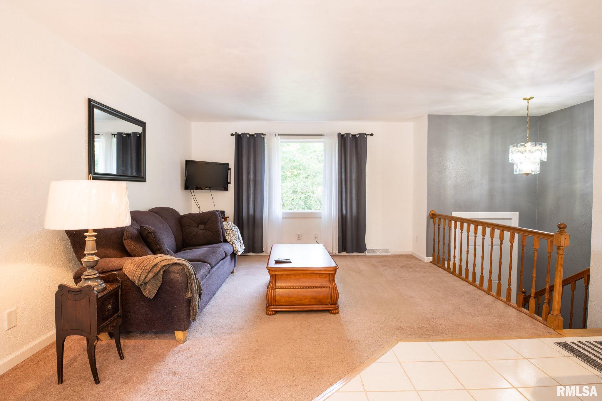 6105 West Conley Road Peoria, IL 61604 - Photo 17 of 50 Gallery Image 17