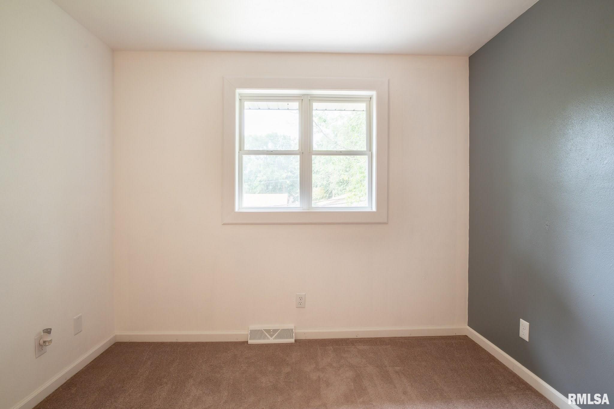 6105 West Conley Road Peoria, IL 61604 - Photo 30 of 50 Gallery Image 30