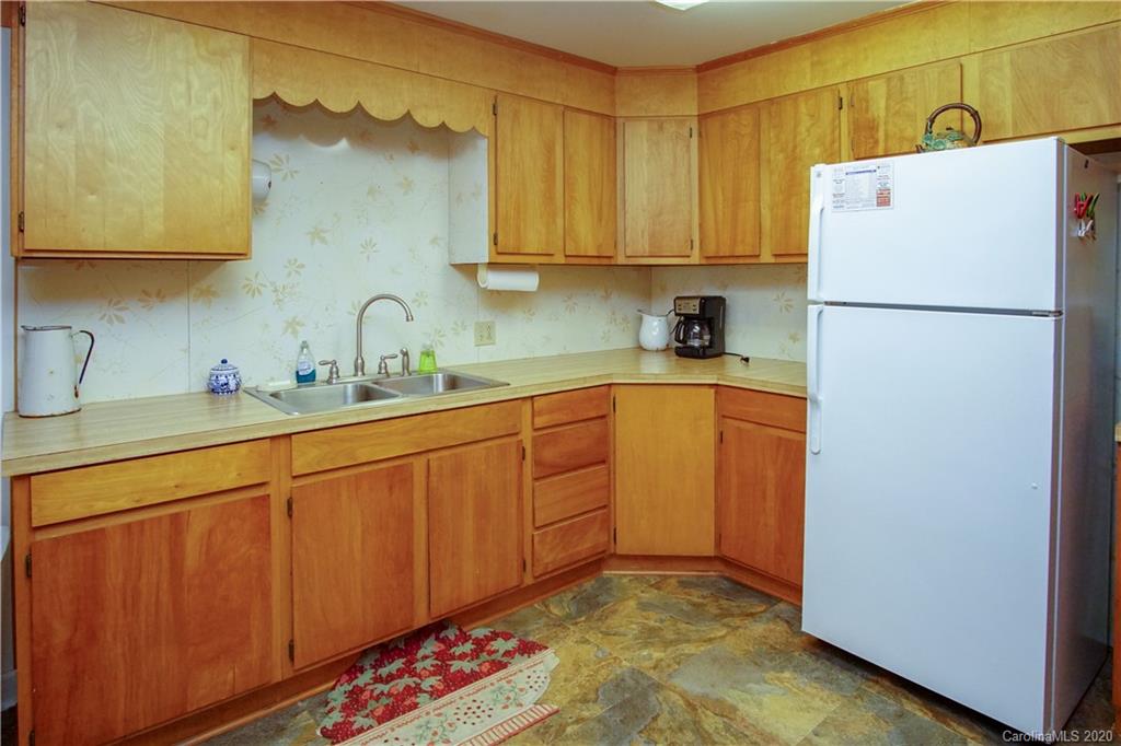 1364 Freeman Town Road Lake Lure, NC 28746 - Photo 12 of 36 Gallery Image 12