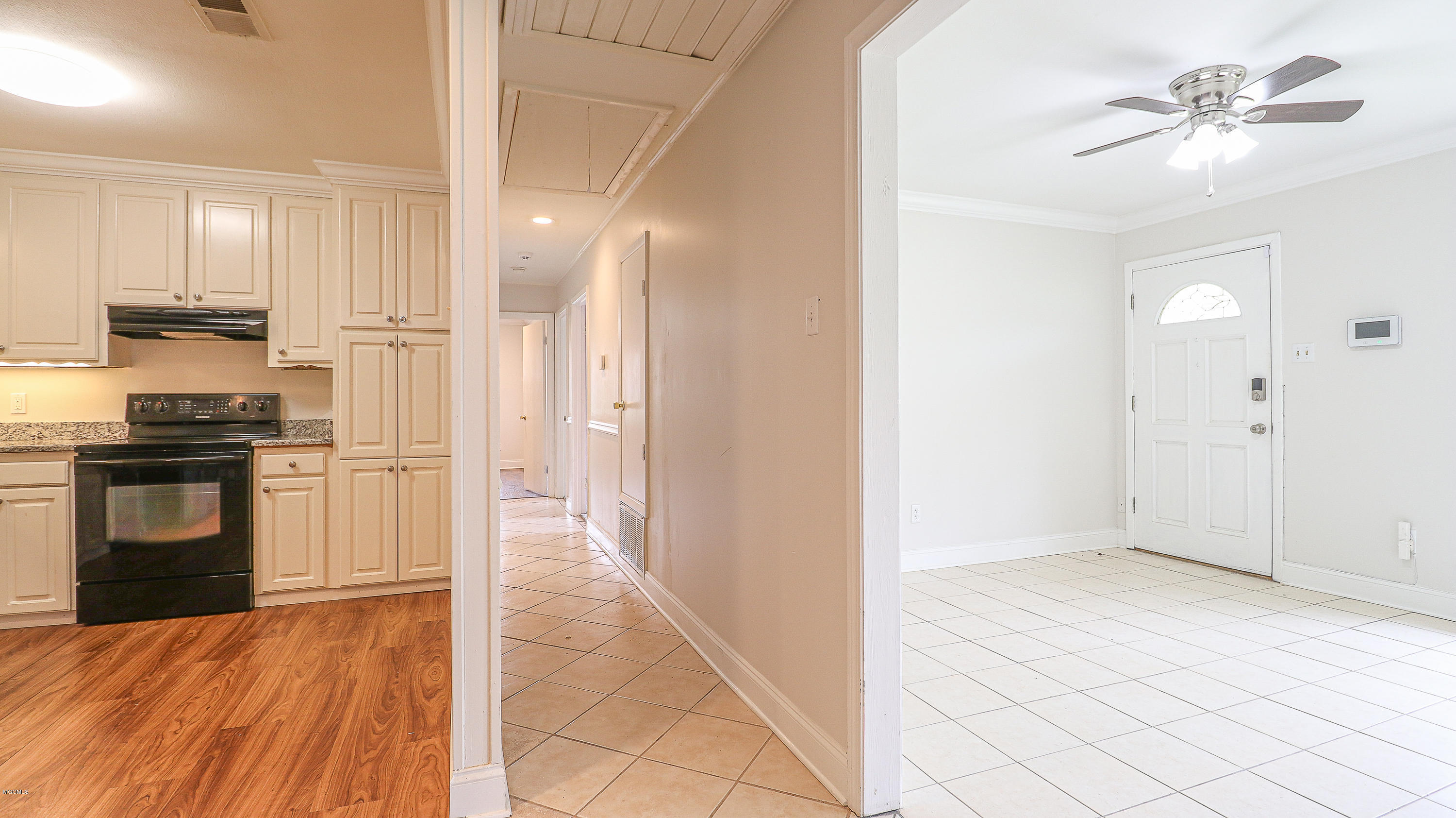 18413 Landon Road Gulfport, MS 39503 - Photo 7 of 22 18413 Landon-102