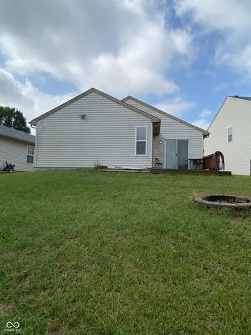 $1,390 | 5251 Bluff View Drive, Indianapolis, IN 46217