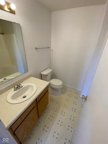 $1,390 | 5251 Bluff View Drive, Indianapolis, IN 46217