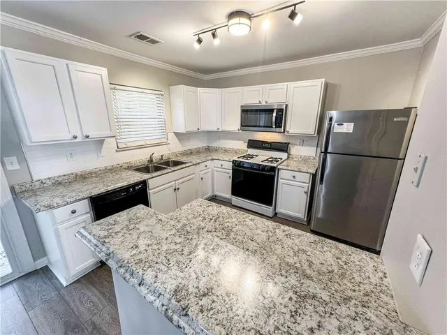 $1,840 | 3575 Kennesaw Station Drive, Kennesaw, GA 30144