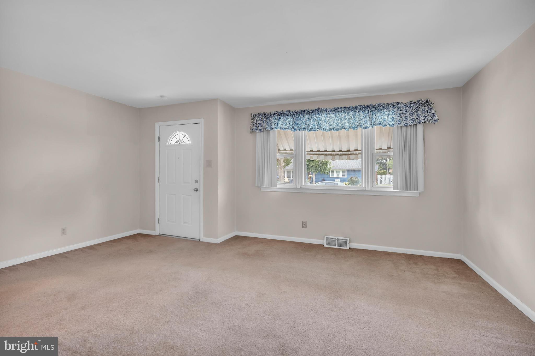 19 Paul Road Maple Shade, NJ 08052 - Photo 9 of 24