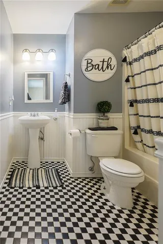 $196,000 | 124 Wildwood Street, Excelsior Springs, MO 64024