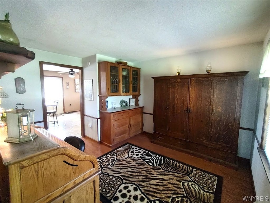 6275 Eckhardt Road Hamburg, NY 14085 - Photo 17 of 47