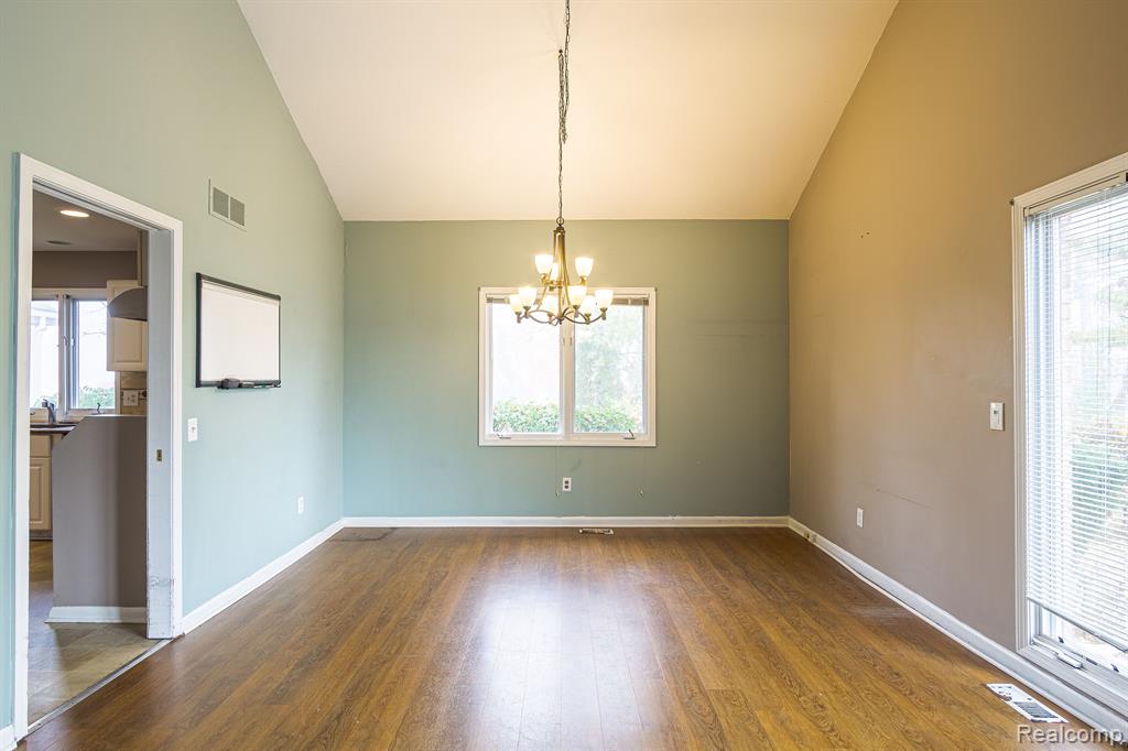 3427 Crooks Road Rochester Hills, MI 48309 - Photo 13 of 29