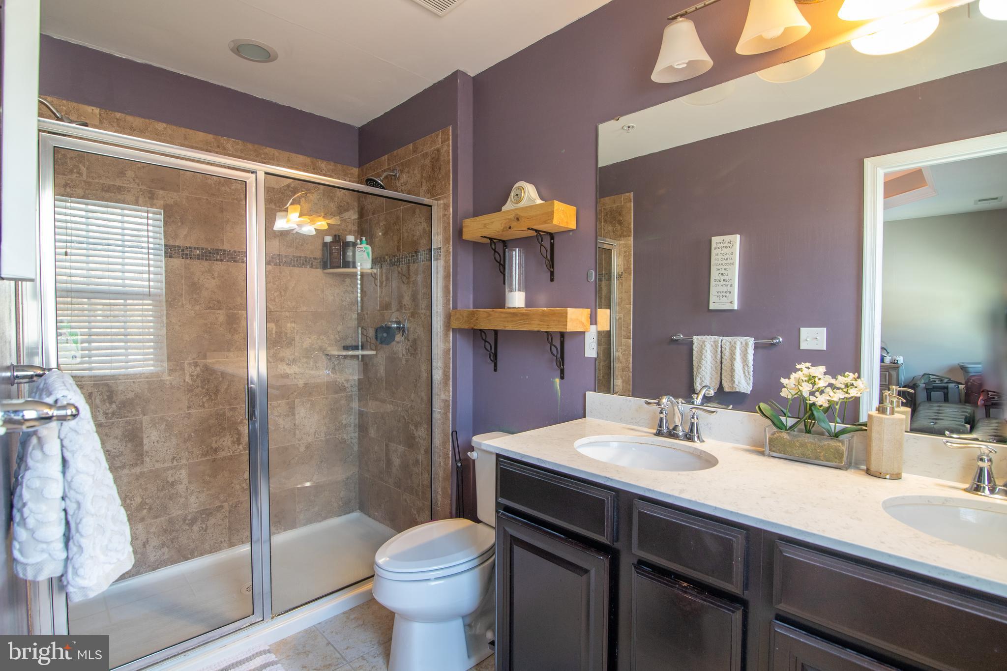 115 Old Cedarbrook Road, Unit 23 Wyncote, PA 19095 - Photo 32 of 38 Master en suite bath